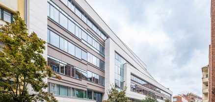  Az első benyomás ereje az irodai előtér kialakításában  