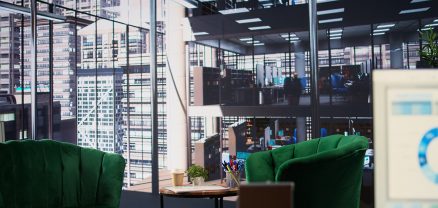  Office Habits Across Different Cultures 